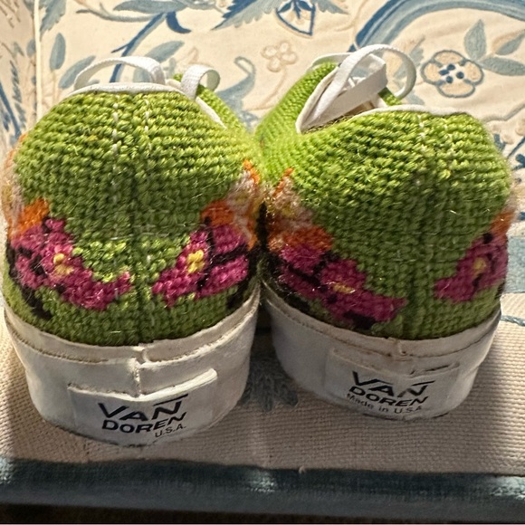 Vans Van Doren 1960’s Vintage Needlepoint Butterfly Skate Sneakers.  Size 9.5 - Picture 10 of 14